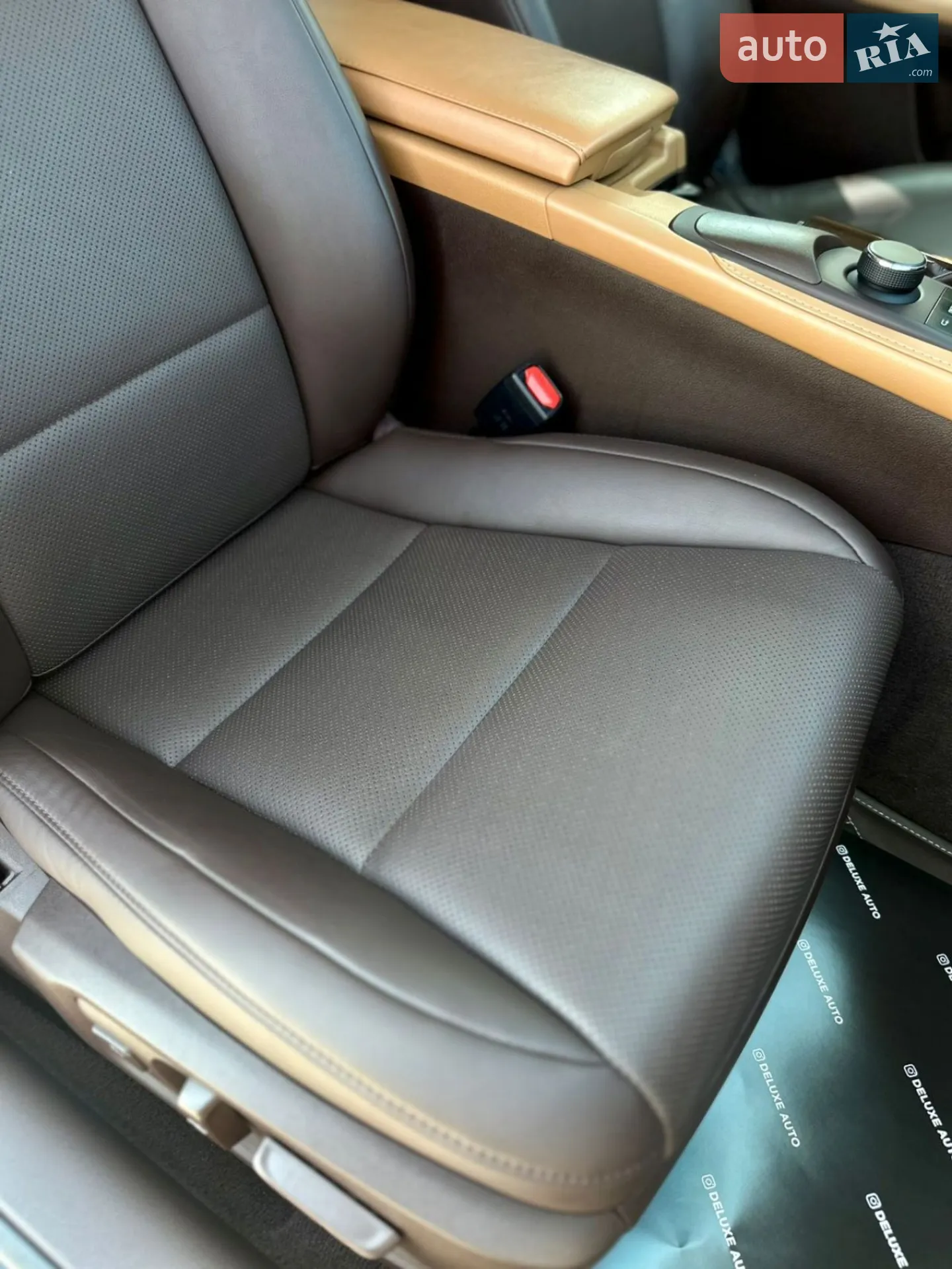 2018 Lexus ES - мініатюра 32