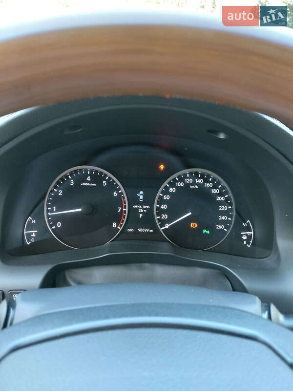 Седан Lexus ES 2012 в Києві