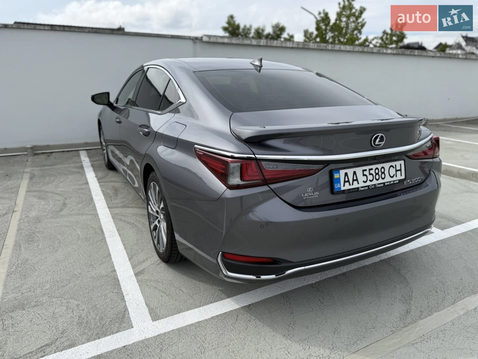 2019 Lexus ES - мініатюра 9