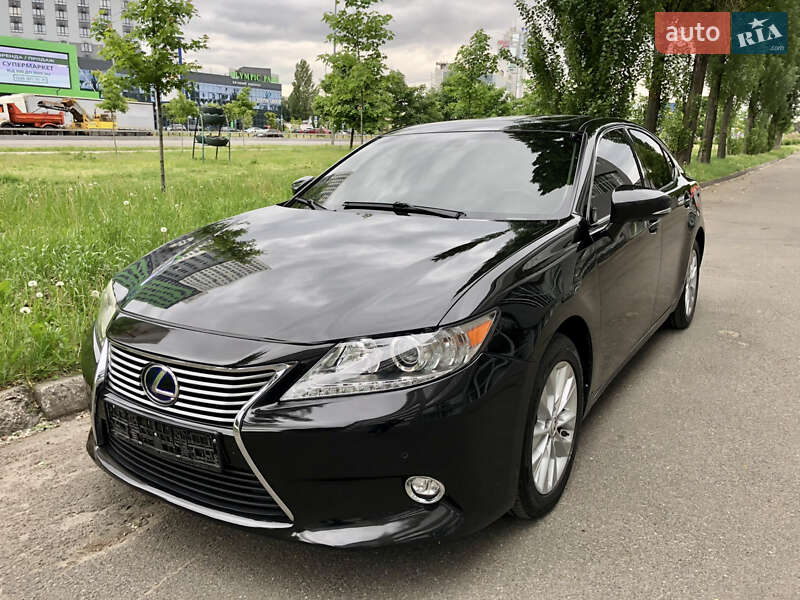 Lexus ES 2013