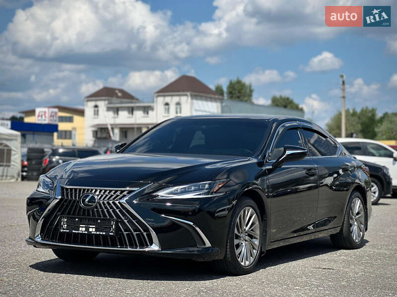 Седан Lexus ES 2024 в Киеве