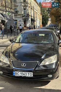 Седан Lexus ES 2008 в Львове