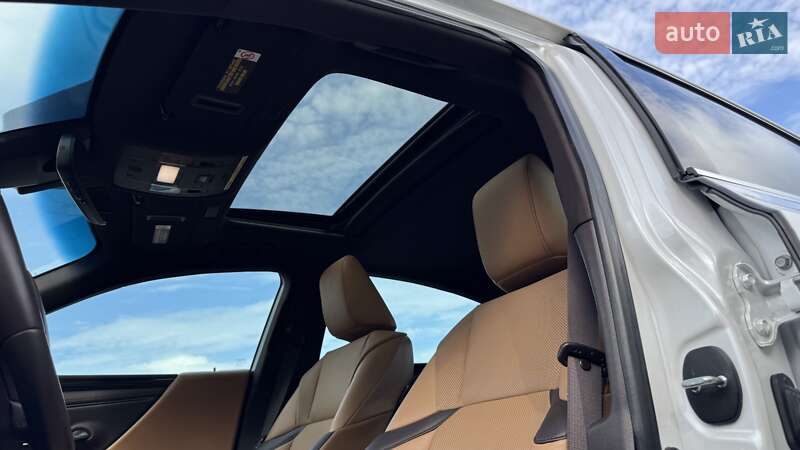 Седан Lexus ES 2021 в Киеве фото 15 Седан Lexus ES 2021 в Киеве