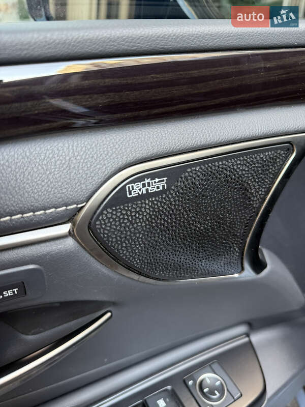 Седан Lexus ES 2019 в Киеве фото 15 Седан Lexus ES 2019 в Киеве
