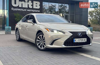 Седан Lexus ES 2021 в Киеве