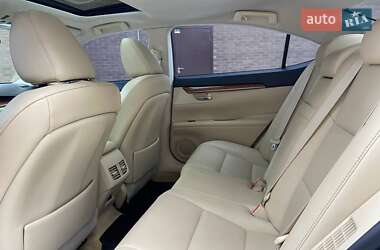 Седан Lexus ES 2013 в Владимире