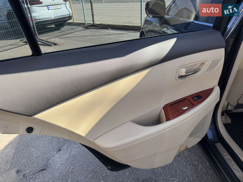 Седан Lexus ES 2006 в Киеве фото 29 Седан Lexus ES 2006 в Киеве