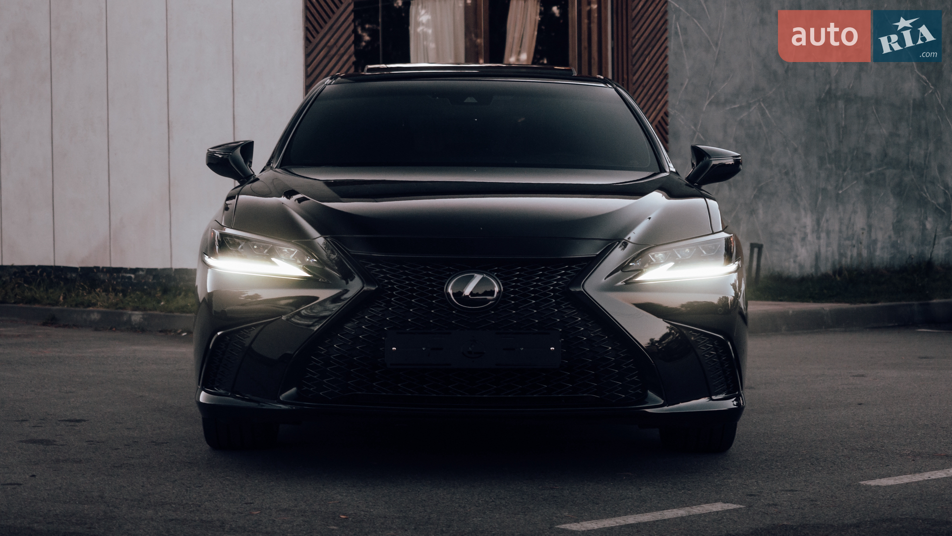 2019 Lexus ES - мініатюра 5