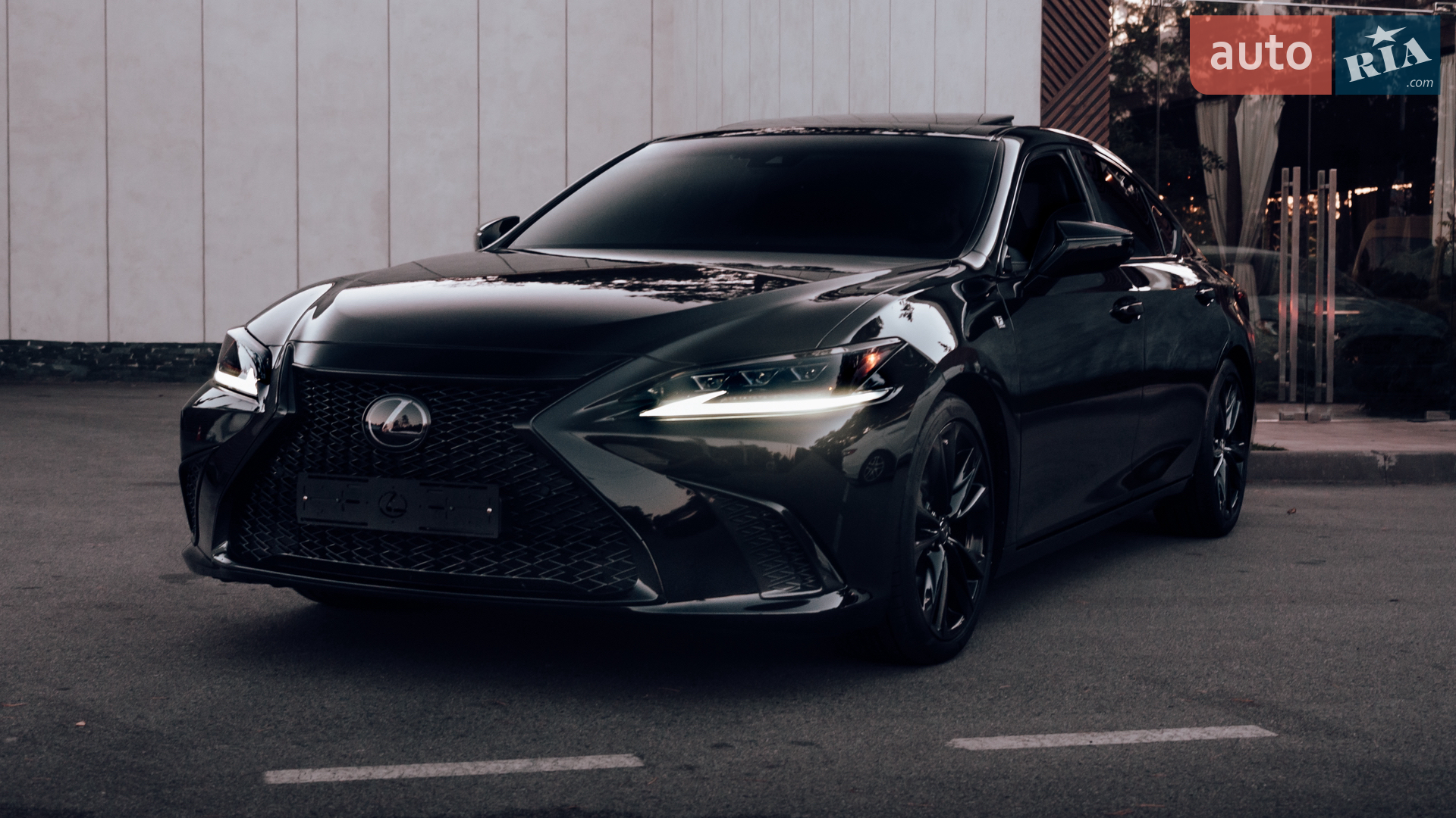 2019 Lexus ES - мініатюра 4