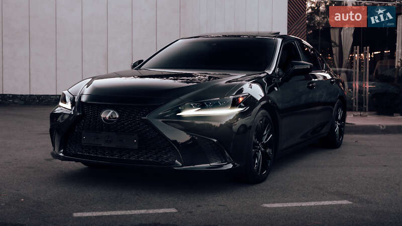 Седан Lexus ES 2019 в Києві