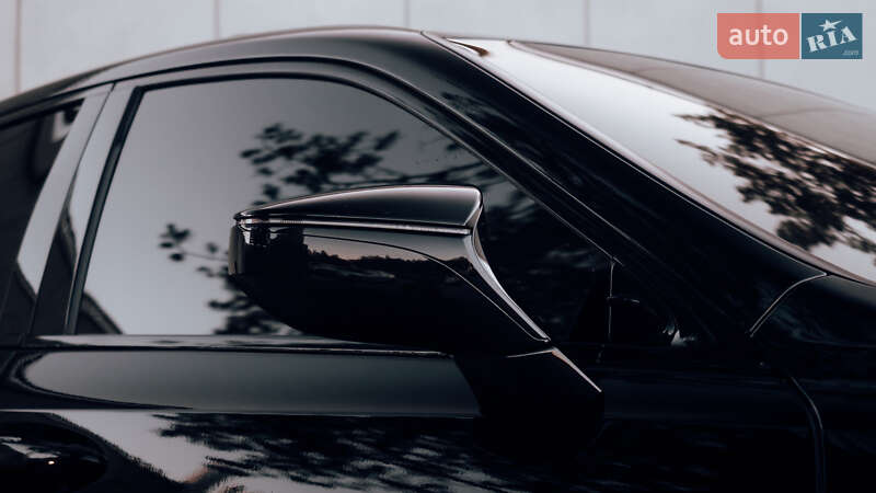 Седан Lexus ES 2019 в Києві