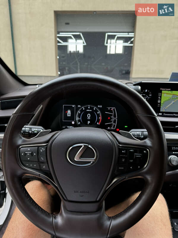 Седан Lexus ES 2021 в Львове фото 12 Седан Lexus ES 2021 в Львове