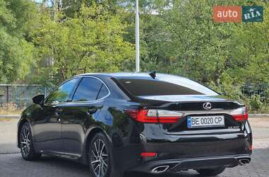 Седан Lexus ES 2017 в 