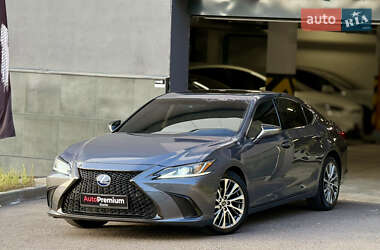 Седан Lexus ES 2019 в Харкові