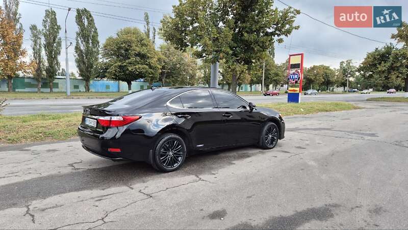 Седан Lexus ES 2014 в Харькове фото 7 Седан Lexus ES 2014 в Харькове