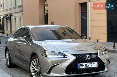 Седан Lexus ES 2019 в Одессе