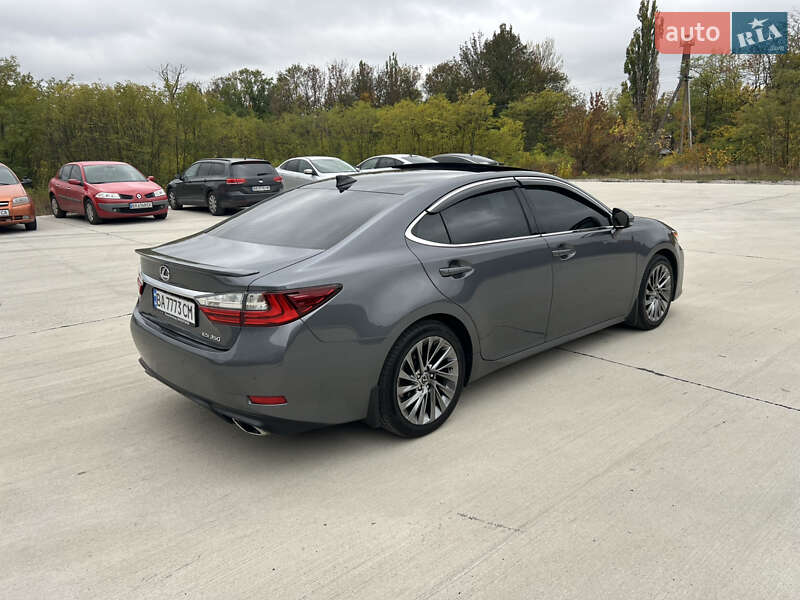 Седан Lexus ES 2018 в Кропивницком фото 6 Седан Lexus ES 2018 в Кропивницком