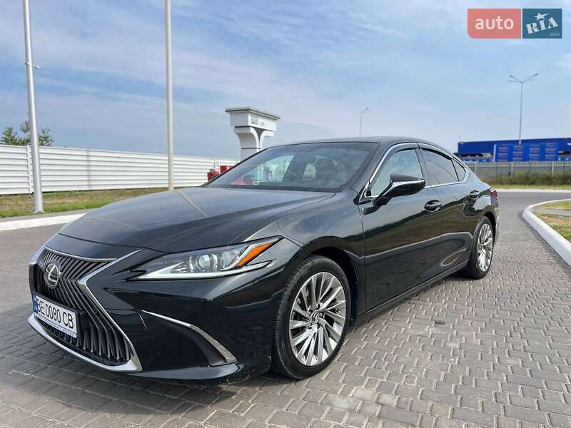 Седан Lexus ES 2018 в Миколаєві фото Седан Lexus ES 2018 в Миколаєві