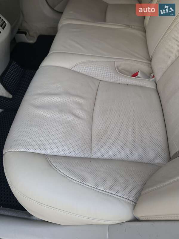 Седан Lexus ES 2007 в Ровно