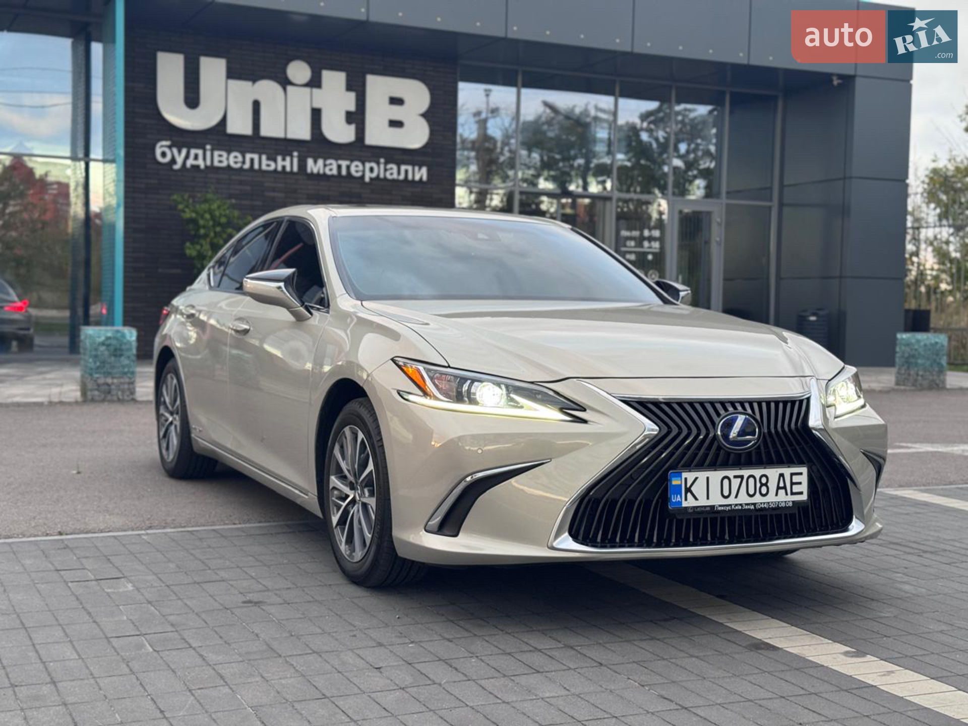 2021 Lexus ES - мініатюра 9