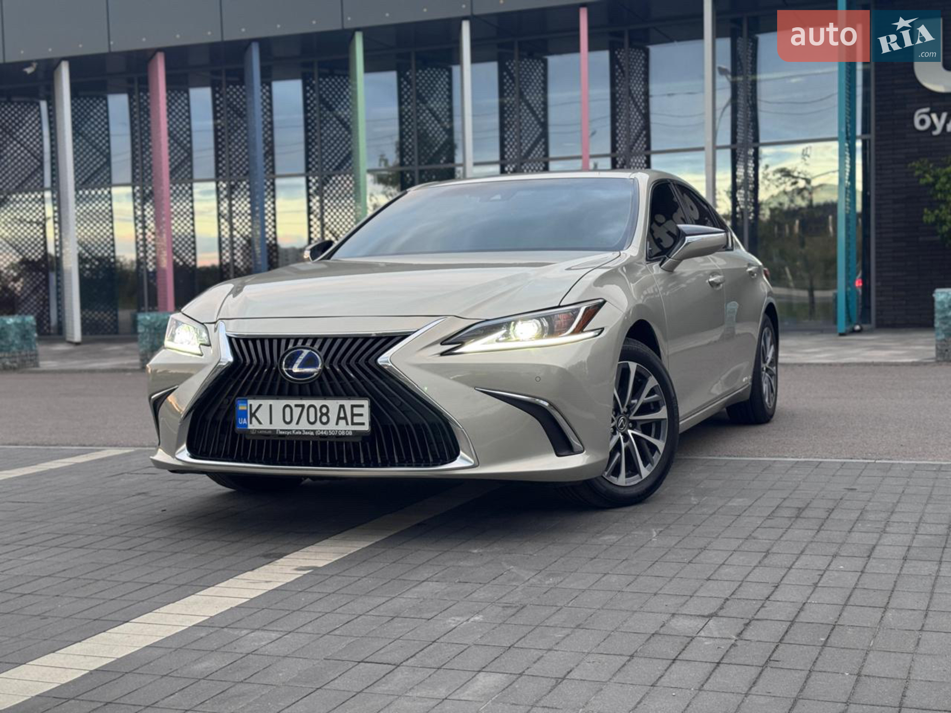 2021 Lexus ES - мініатюра 11