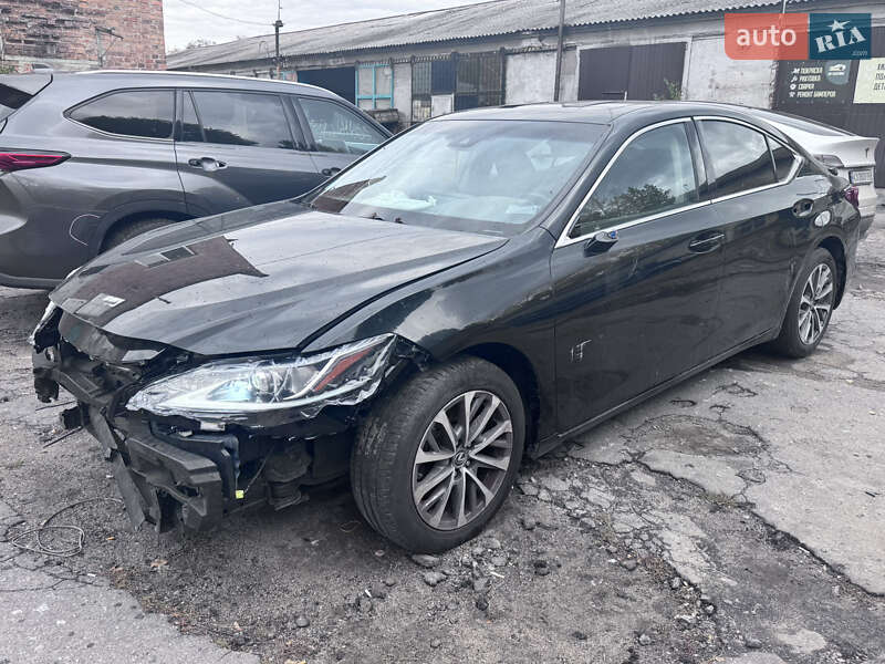 Седан Lexus ES 2022 в Харькове