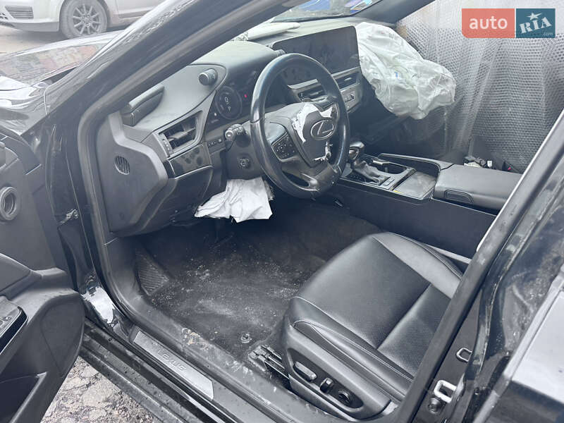 Седан Lexus ES 2022 в Харькове