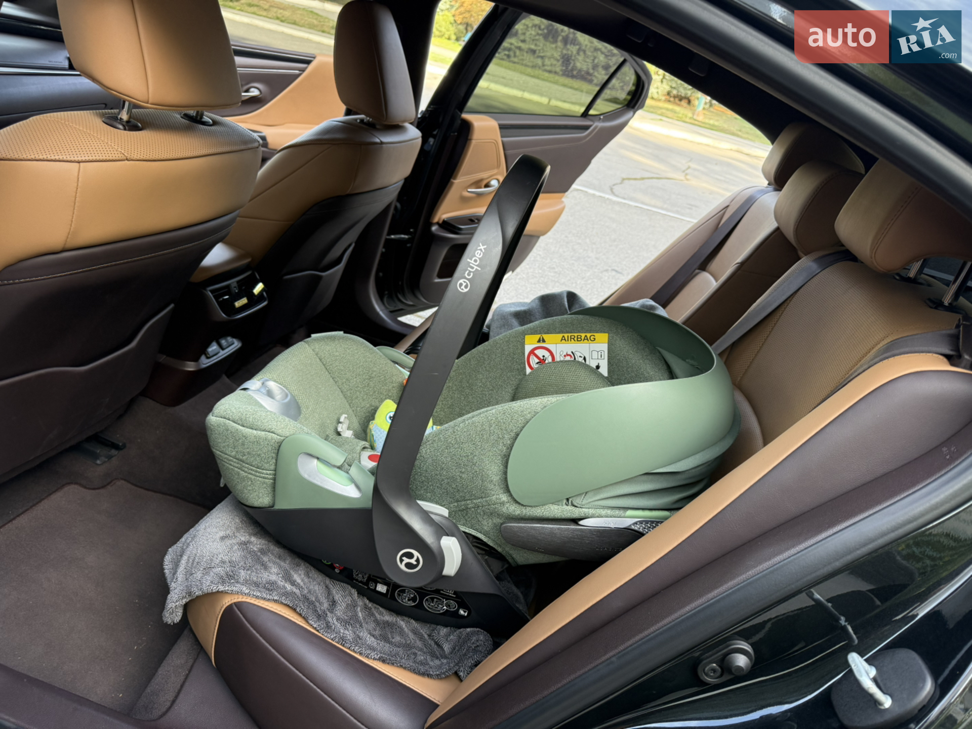 2021 Lexus ES - мініатюра 14