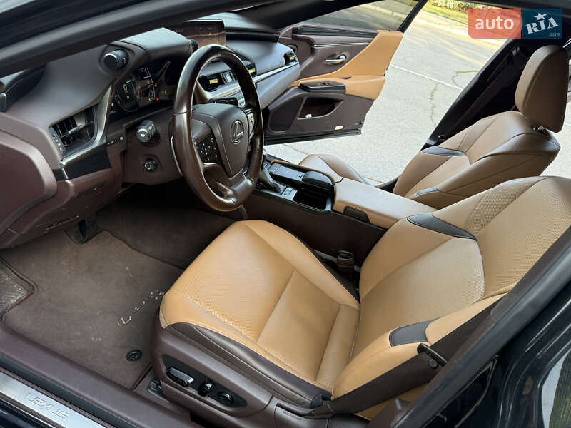 Седан Lexus ES 2021 в Желтых Водах фото 16 Седан Lexus ES 2021 в Желтых Водах