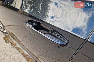 Седан Lexus ES 2019 в Дніпрі