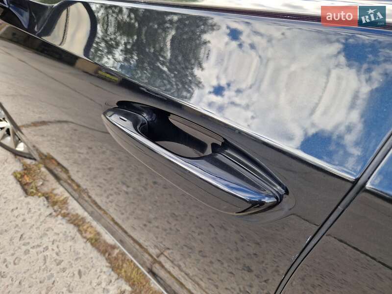 Седан Lexus ES 2019 в Днепре