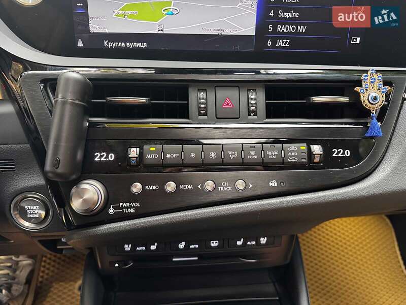 Седан Lexus ES 2021 в Києві