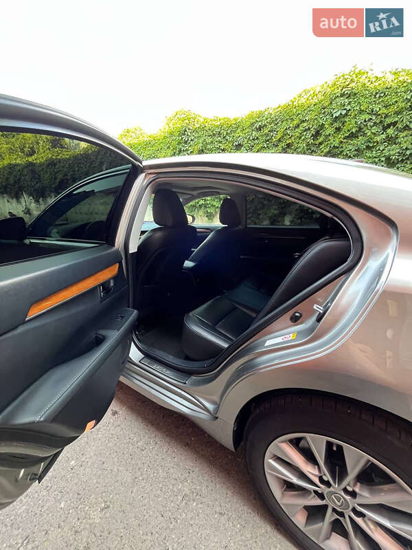 Седан Lexus ES 2015 в Сумах фото 8 Седан Lexus ES 2015 в Сумах