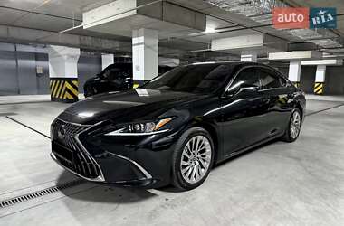 Седан Lexus ES 2022 в 