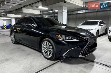 Седан Lexus ES 2022 в 