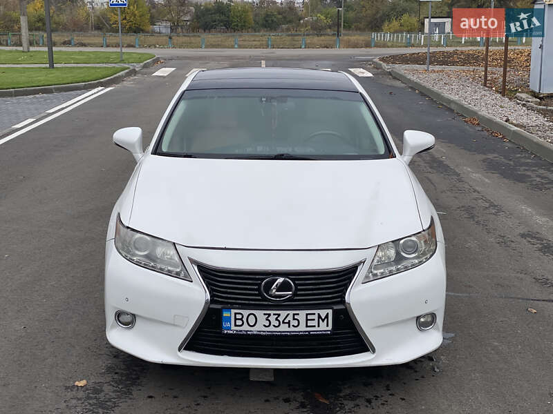Седан Lexus ES 2013 в Киеве фото 3 Седан Lexus ES 2013 в Киеве
