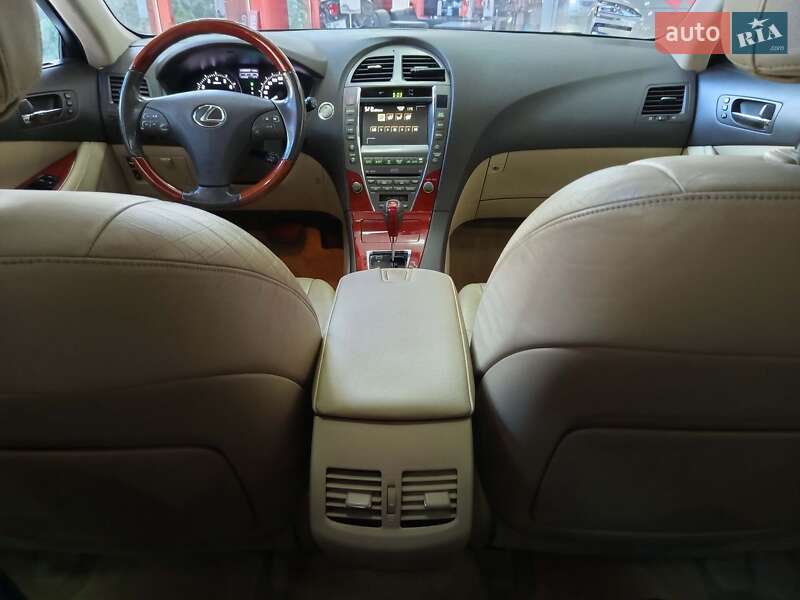 Седан Lexus ES 2006 в Одесі