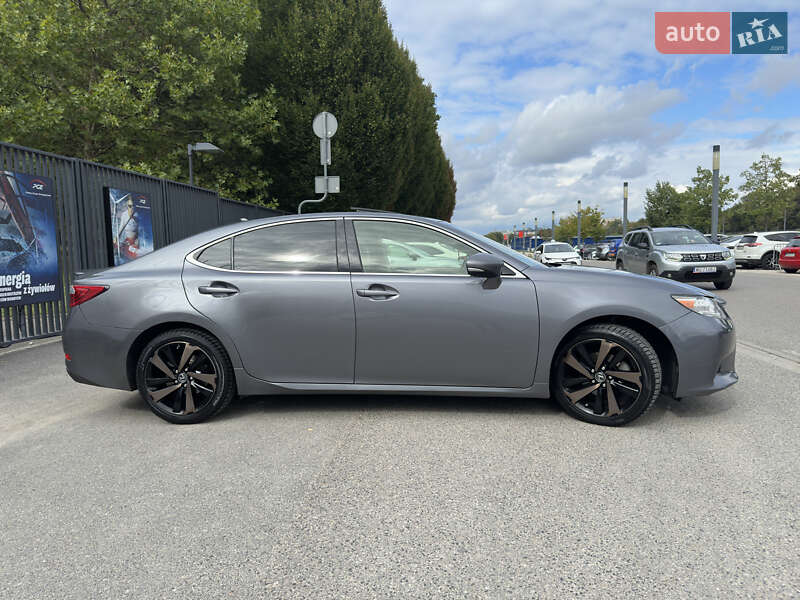 Седан Lexus ES 2014 в Звенигородці фото 3 Седан Lexus ES 2014 в Звенигородці