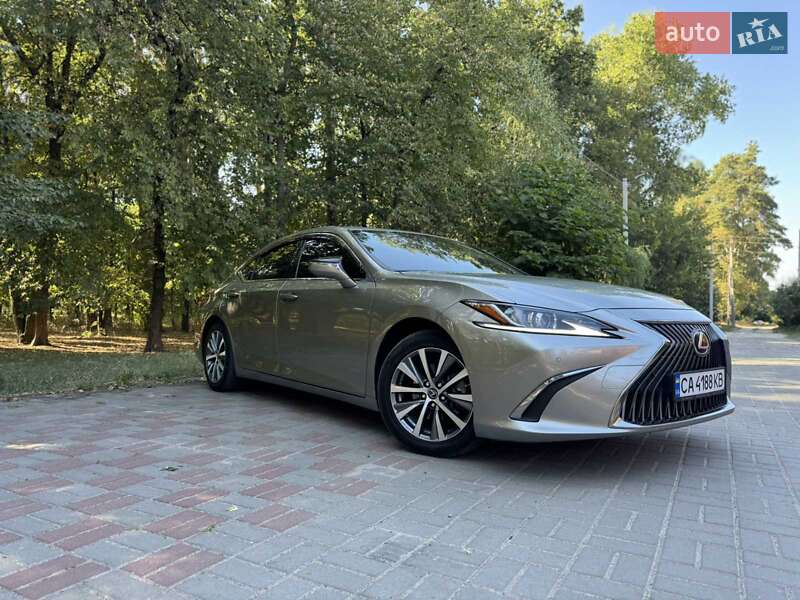Седан Lexus ES 2018 в Черкассах фото 6 Седан Lexus ES 2018 в Черкассах