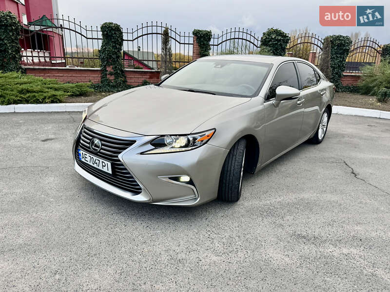 Седан Lexus ES 2017 в Кам'янському фото 4 Седан Lexus ES 2017 в Кам'янському
