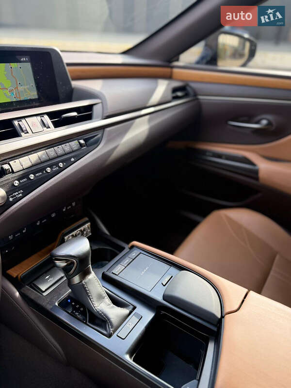 Седан Lexus ES 2021 в Житомире фото 17 Седан Lexus ES 2021 в Житомире