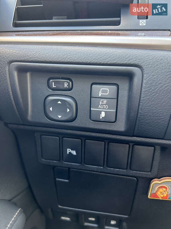 Седан Lexus ES 2016 в Днепре фото 26 Седан Lexus ES 2016 в Днепре