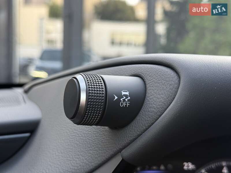 Седан Lexus ES 2023 в Киеве фото 41 Седан Lexus ES 2023 в Киеве