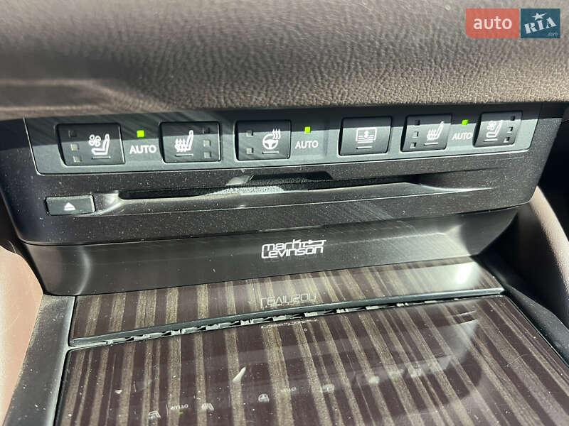 Седан Lexus ES 2019 в Днепре