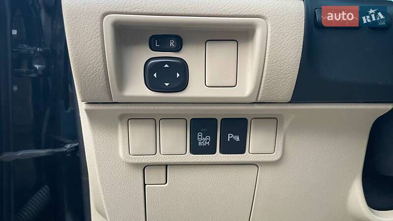 Седан Lexus ES 2013 в Киеве фото 13 Седан Lexus ES 2013 в Киеве