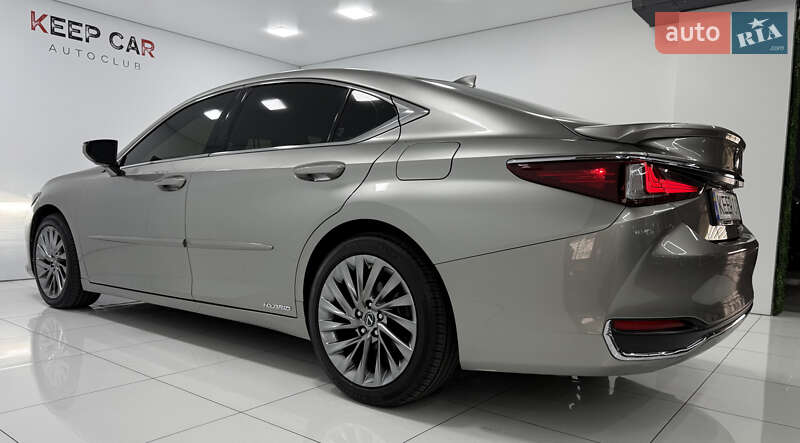 Седан Lexus ES 2019 в Одессе фото 19 Седан Lexus ES 2019 в Одессе