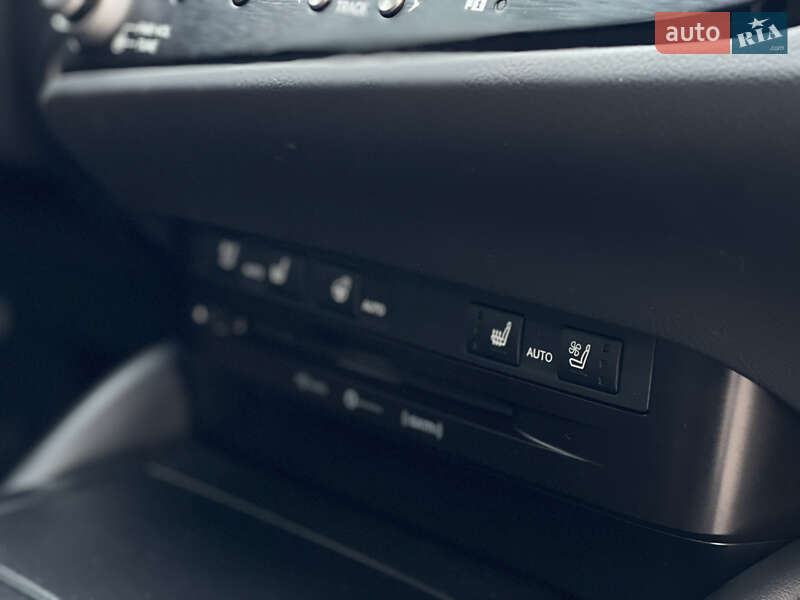 Седан Lexus ES 2022 в Каменском фото 19 Седан Lexus ES 2022 в Каменском