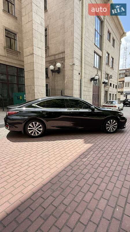 Седан Lexus ES 2019 в Запорожье фото 8 Седан Lexus ES 2019 в Запорожье
