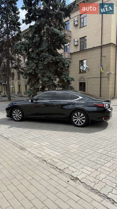 Седан Lexus ES 2019 в Запорожье фото 24 Седан Lexus ES 2019 в Запорожье