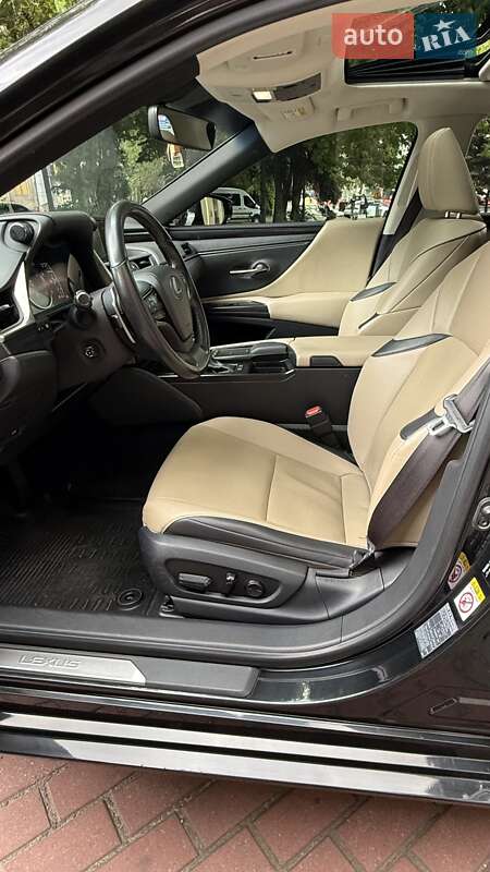 Седан Lexus ES 2019 в Запорожье фото 26 Седан Lexus ES 2019 в Запорожье